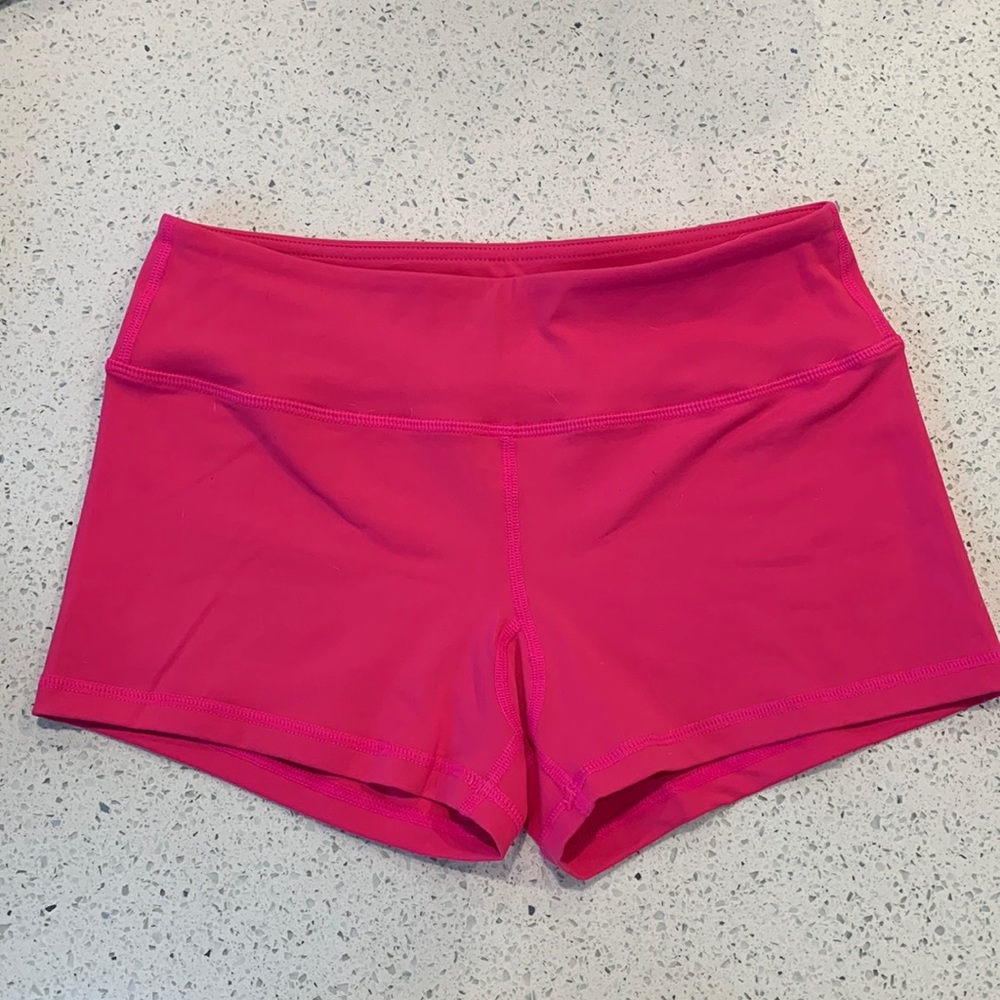 Savage barbell shorts